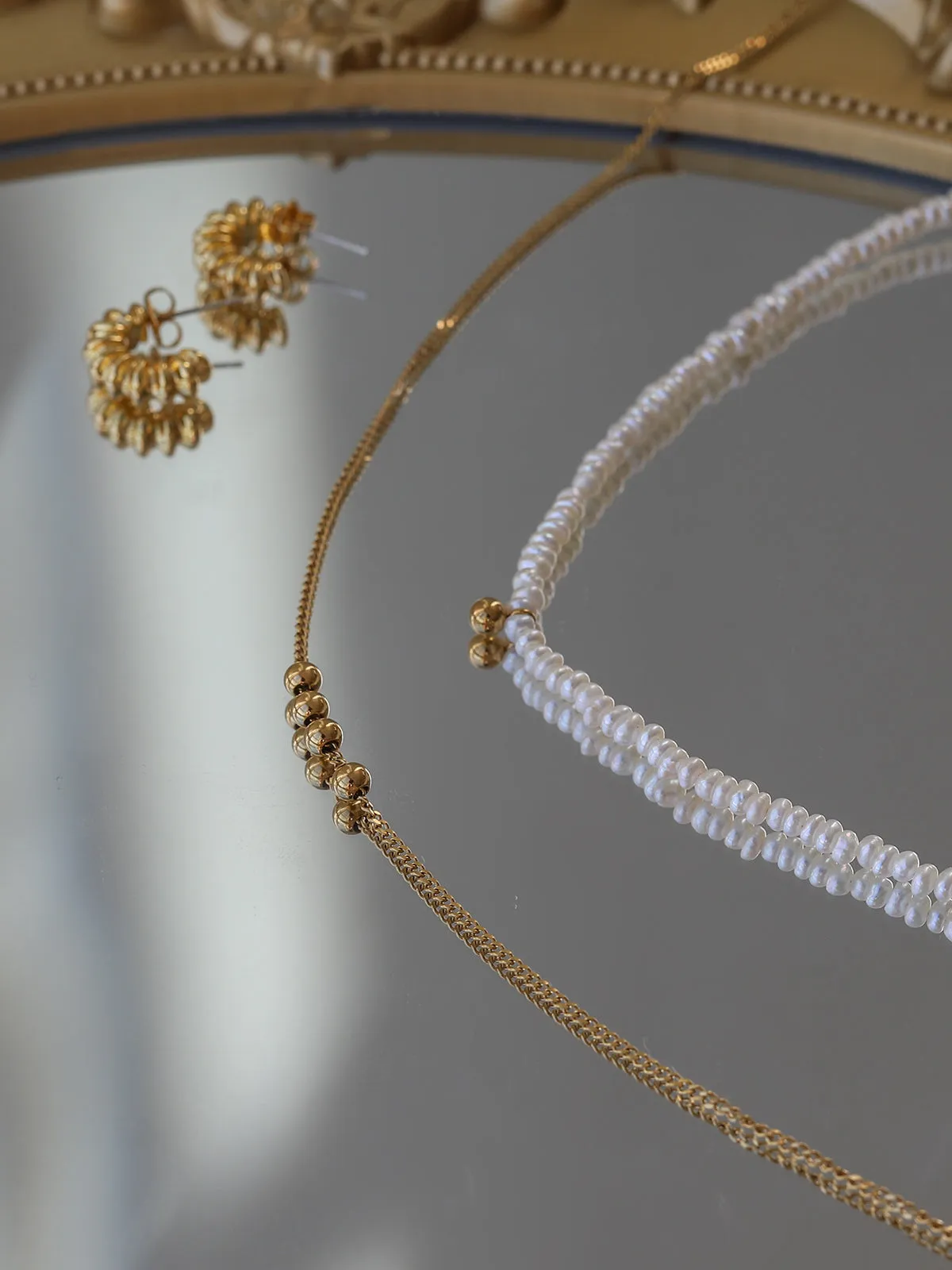 Essential Pearl Necklaces
